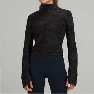 lululemon it’s rulu run cropped half zip in black camo